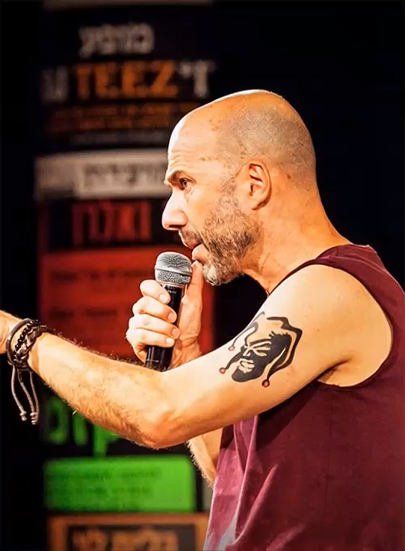 סוס אחד נכנס לבר