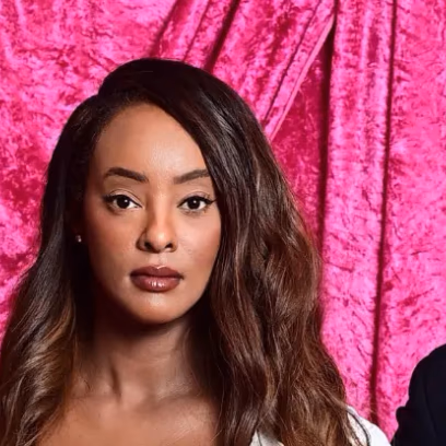 תקווה ואדיר – עושות מופע