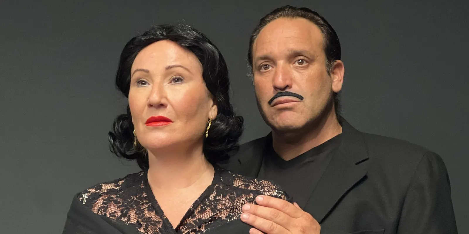 לילה – סיפורה של לילה מוראד (הצגה אורחת)