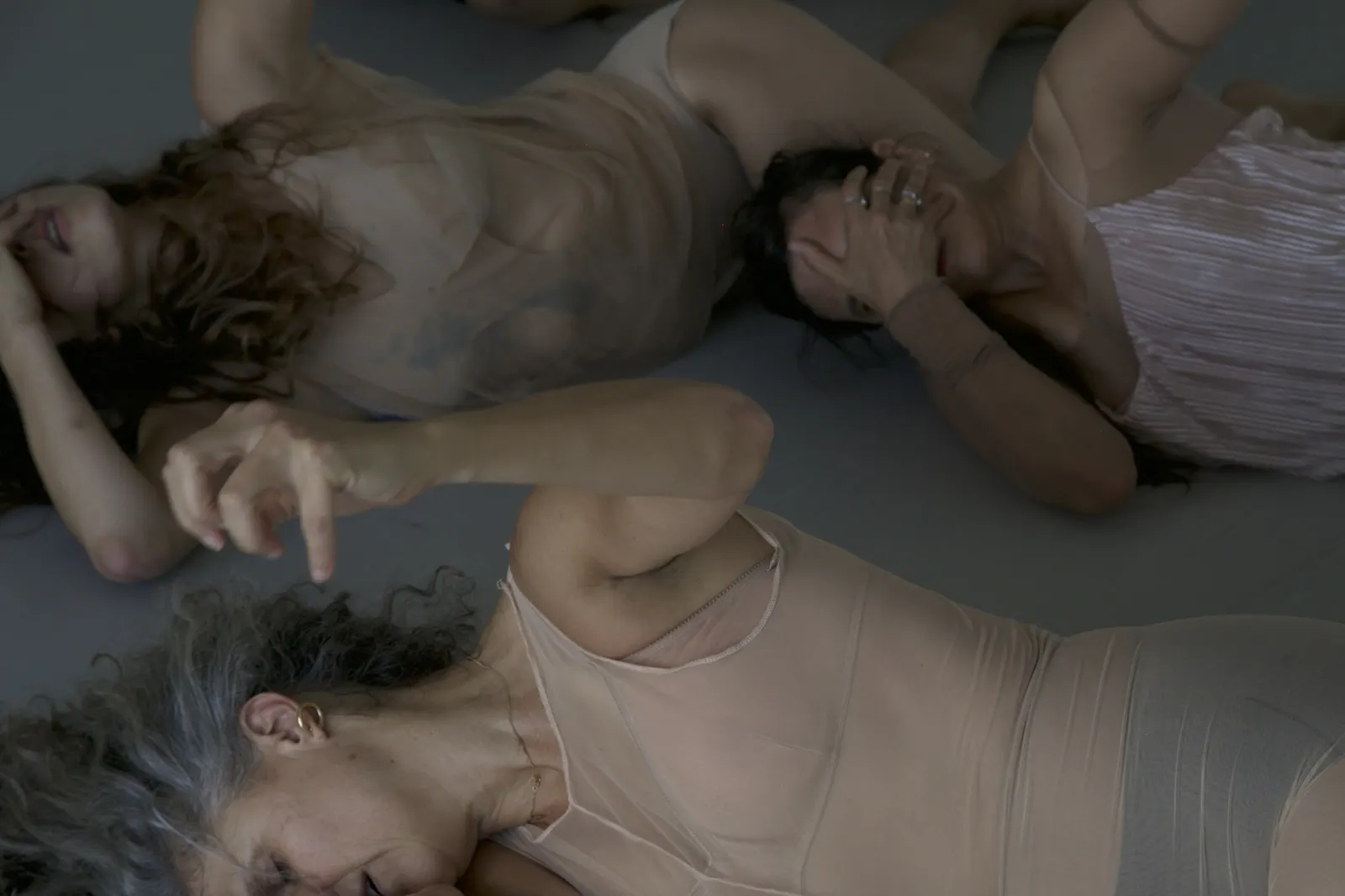 חשוף על חלודה